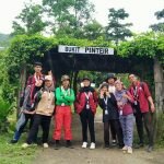 Peserta Peserta Perkemahan Antar Satuan Karya Nasional Tahun 2022 mengikuti pendakian di Bukit Pinteir.